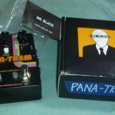 Mr. Black Pana-Trem Stereo Harmonic Tremolo & Panner w Tap Tempo Input image 1