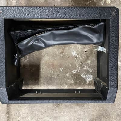 Gibson GA-20RVT Minuteman 12-Watt 1x12" Guitar Combo 1965 - 1967 - Black -- TWO AMPS FOR OVERHAUL image 17