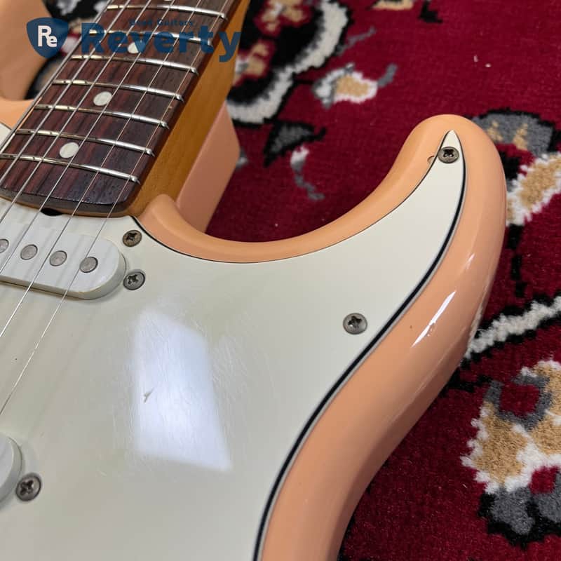 Fender Japan ST62M Shell Pink 1993-1994年 Fender Japan ST62M '62 Reissue Stratocaster Shell Pink 1993–1994
