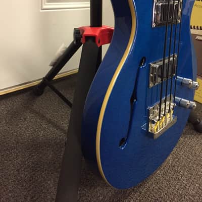Daisy Rock Retro-H-Bass 2005 Sparkle Blue image 3