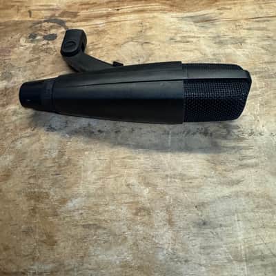 Sennheiser MD 421 II Cardioid Dynamic Microphone 2002 - Present - Black image 3