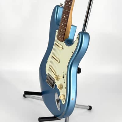 2021 Fender Vintera Road Worn 60’s Stratocaster – Lake Placid Blue image 9