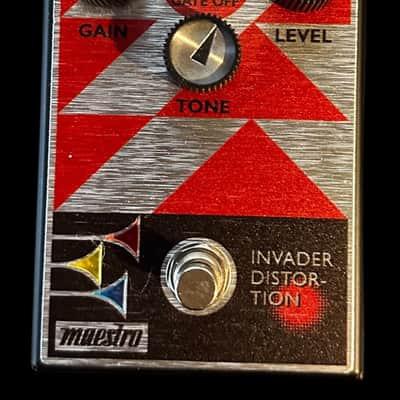 Maestro Invader Distortion 2022 - Present - Red Graphic X6723 image 1