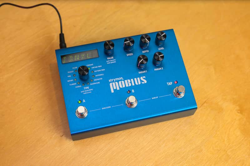 Strymon Mobius