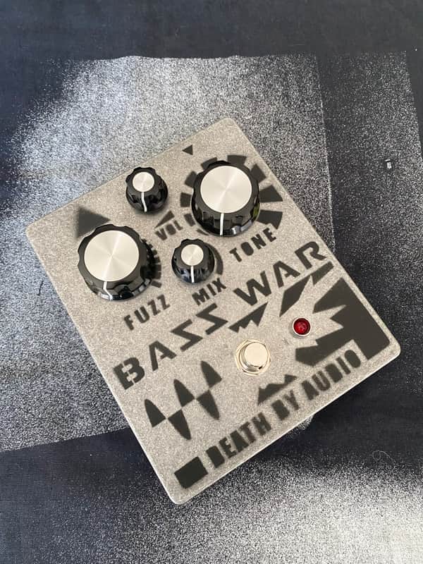 Death By Audio Bass War image 1