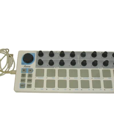 Arturia BeatStep USB/MIDI/CV Pad Controller Sequencer