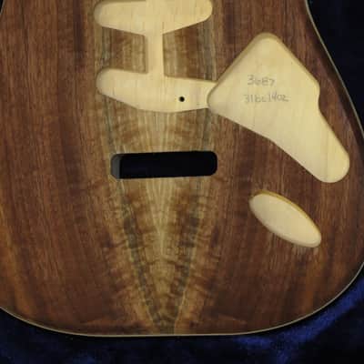 Figured Walnut Top / Aged Pine Strat body - Standard - 3lbs 14oz #3687  USA IMPORT CHARGES INCLUDED image 4