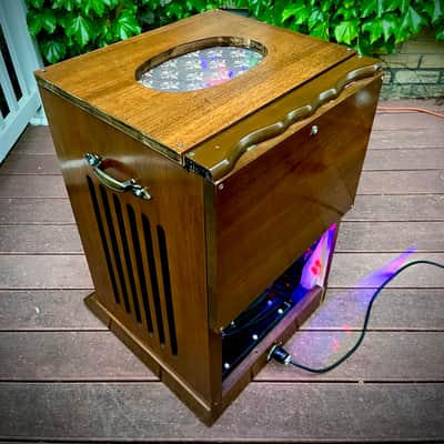 Rotary Connection 2 speed portable Leslie/Rotary lite up guitar speaker cab with 2 button footswitch! BIG CTS 15x9 vintage speaker inside. 2 inner bulbs that change with the speed changes. Real vintage hardwoods. 2026 - Wood image 6