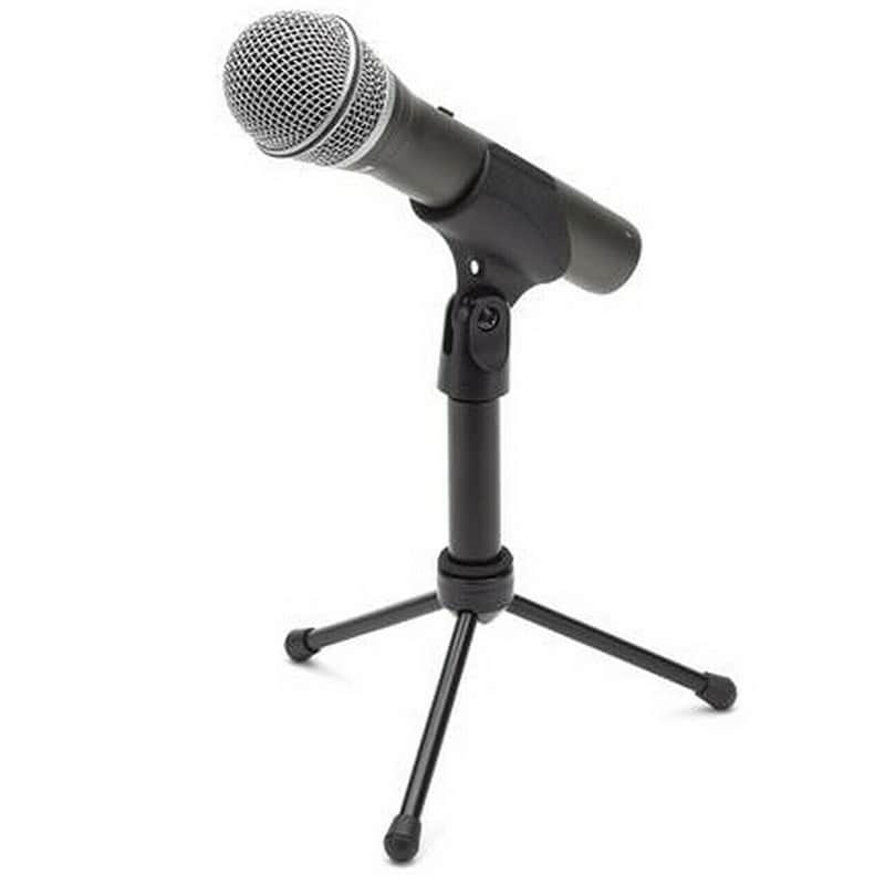 Samson Technologies Q2U USB/XLR Dynamic Microphone Recording and Podcasting Pack (Includes Mic Clip, Desktop Stand, Windscreen and Cables), silver image 1