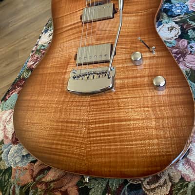 Ernie Ball Music Man Sabre with Maple Fretboard 2020 - 2024 - Honey Suckle image 8