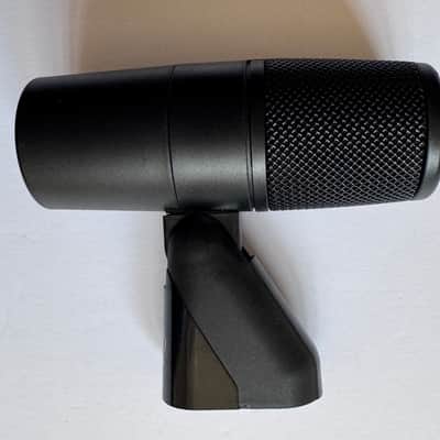 D550 Emotion Dynamic Microphone, Cardioid - Black image 1