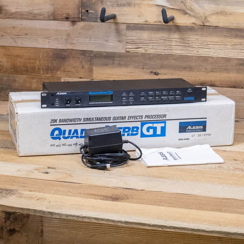 Alesis Quadraverb GT Guitar Effects Processor Reverb FX Rack Quadra-Verb U284396 image 1