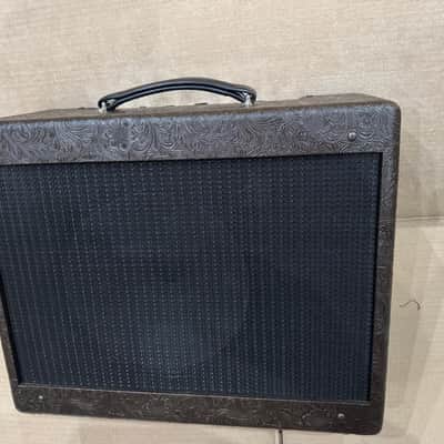 Deluxe 5E3 CLONE with Clean and Protection Mods Narrow Panel 15-Watt 1x12" Guitar Combo image 6