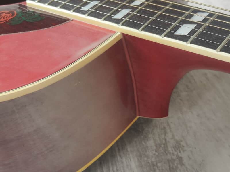 1970's Morris WD-25 Dove Japanese Vintage Acoustic Guitar (Cherry