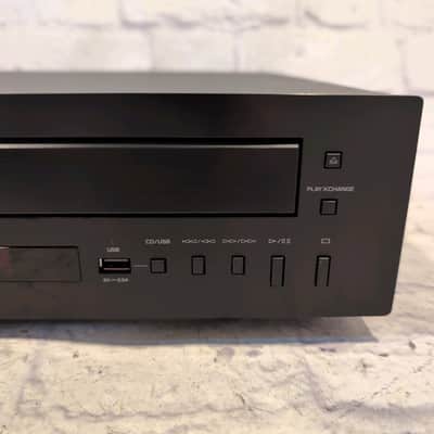 Yamaha CD-C603 5-Disc CD Changer with USB Playback image 3