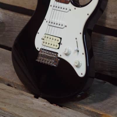 Yamaha EG112 Electric Guitar image 4