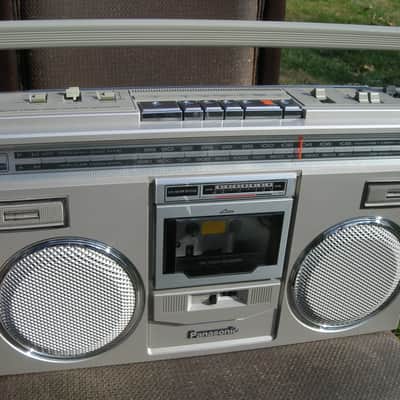 Vintage Panasonic Boombox ! 80's Jambox, RX-5100, radio. Great shape! Tape player image 9