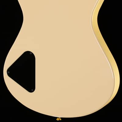 Knaggs Billy Morrison Keya-J-BM Nico Cream (331) image 2