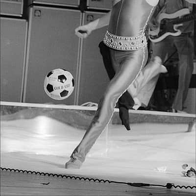 Rod Stewart Tour Artifacts and Signed Soccer Ball. image 4