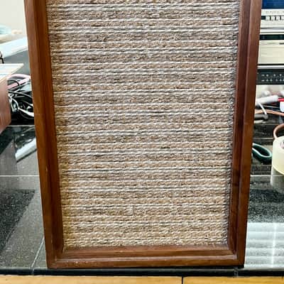 Wharfedale W40 - Vintage 1960's Wharfedale Model W40 Single Speaker; Tested image 1