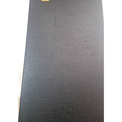 Eastwood Airline case - Excellent image 3