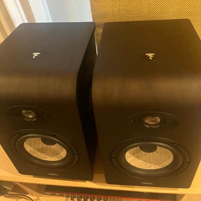 Focal Shape 65 6.5" Powered Studio Monitors (Pair) 2010s - Wood image 2