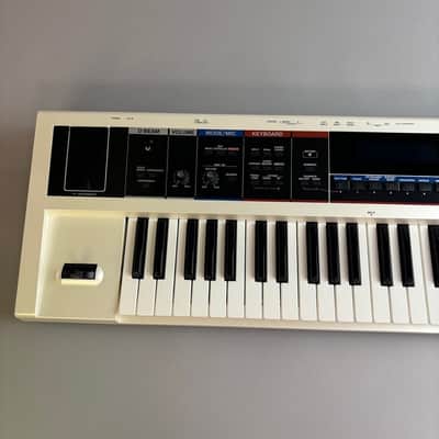 Roland JUNO Di image 4
