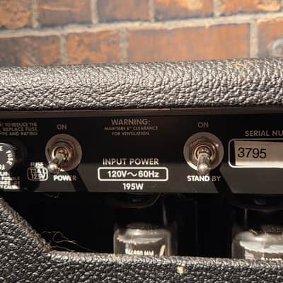 Fender Vibro-King Custom 60-Watt 3x10" Guitar Combo w/ Footswitch image 10