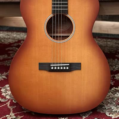 Larrivee OM-Simple 6 Burst Acoustic Guitar with Hard Case image 3