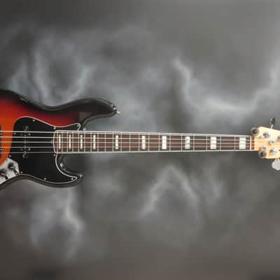 Fender 2012 American Deluxe Jazz Bass V image 1