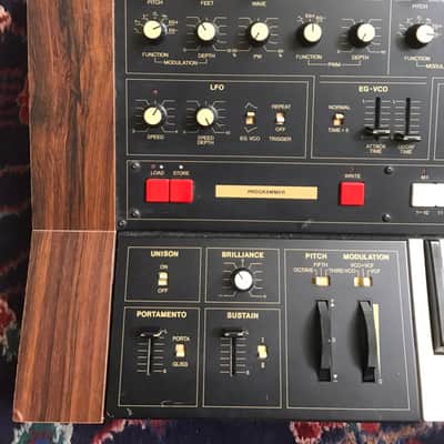 Yamaha CS40m Black W/ Wood Veneer image 2