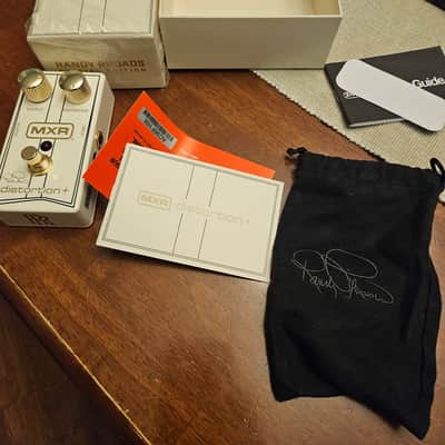 MXR RR104C Randy Rhoads Signature Special Edition Distortion + 2025 - Present - Cream image 2