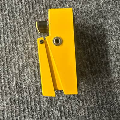 Boss OS-2 OverDrive/Distortion (Silver Label) 1990 - Present - Yellow image 3