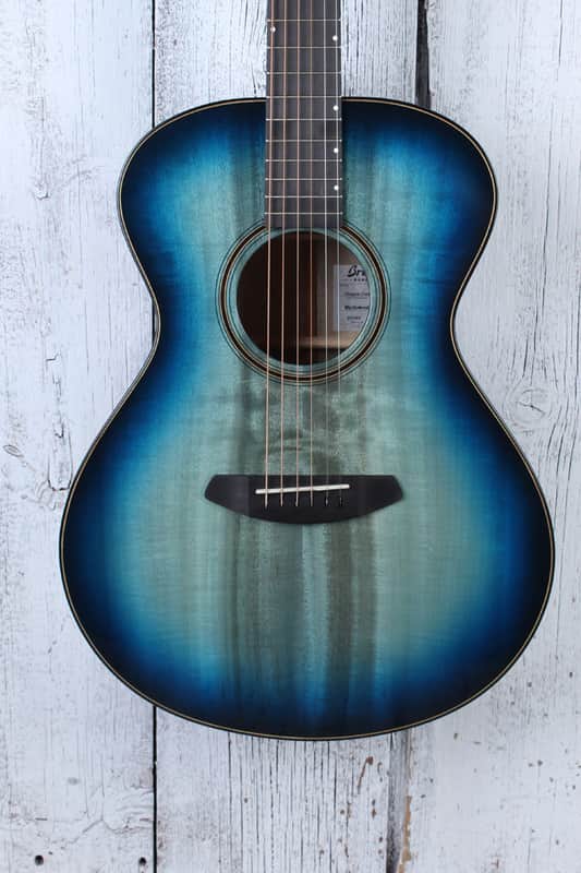 Breedlove Oregon Concert Lagoon LTD Acoustic Guitar with Hardshell Case image 1