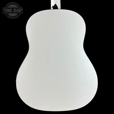 Taylor Custom Grand Pacific Pearl White w/case image 8