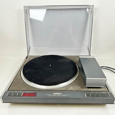 Vintage ReVox B790 Turntable w/ Original Dust Cover image 2