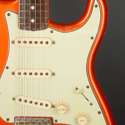 Fender Custom Shop Limited Edition 64 Stratocaster Candy Tangerine Red 2009 Used (COD 29UG) image 3