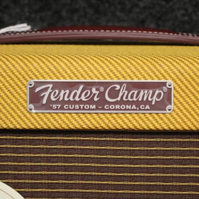 2025 Fender '57 Custom Champ 5-Watt 1x8" Guitar Combo Lacquered Tweed w/Cover image 2