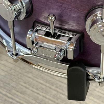 DW COLLECTOR'S BIRCH 14X6.5 SNARE DRUM LAVENDER SATIN OIL CHROME HARDWARE - FLOOR MODEL image 3