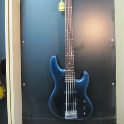 Fender Jazz Bass Plus 5 w/brass nut - Blue Pearl Burst image 2