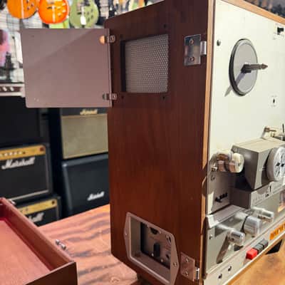Akai X-1800SD image 9