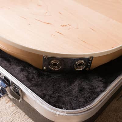 Rickenbacker 360 Mapleglo image 17