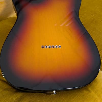 Fender American Vintage II '72 Telecaster Thinline 2022 - Present - 3-Color Sunburst image 11
