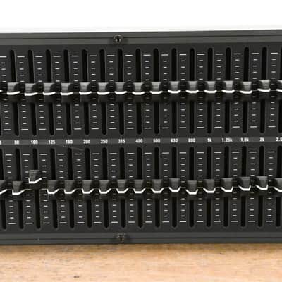 dbx 2231 Dual-Channel 31-Band Graphic Equalizer/Limiter CG014QL image 3
