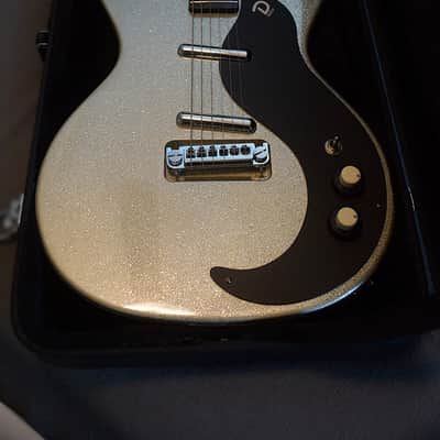 Danelectro 59 NOS+ 60th Anniversary - Silver Metalflake with Danelectro case image 15