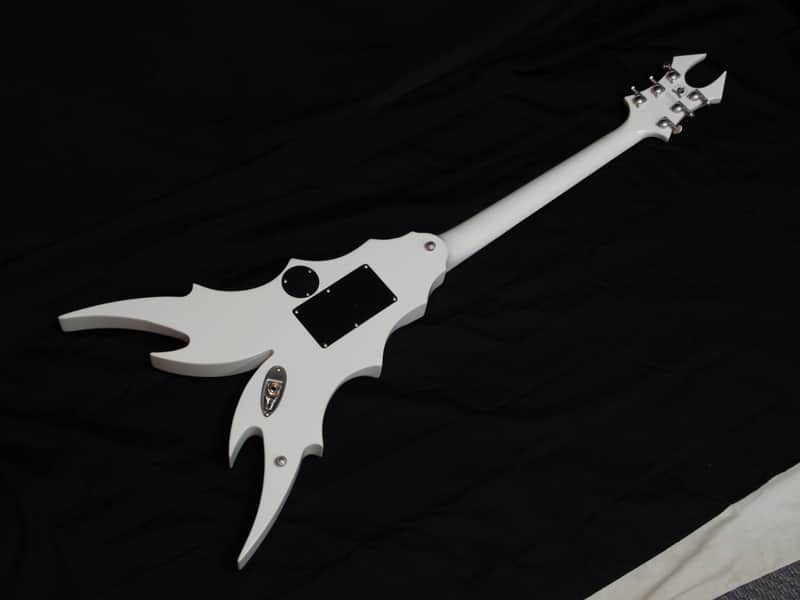 BC RICH Draco V Ghost Flame white electric GUITAR w/ HARD CASE