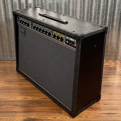 Roland JC-120 Jazz Chorus 120 Watt 2x12" Guitar Combo Amplifier image 3