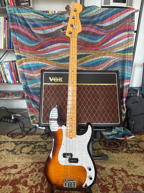 Fender Select Precision Bass 2012 - 2-Color Sunburst image 1