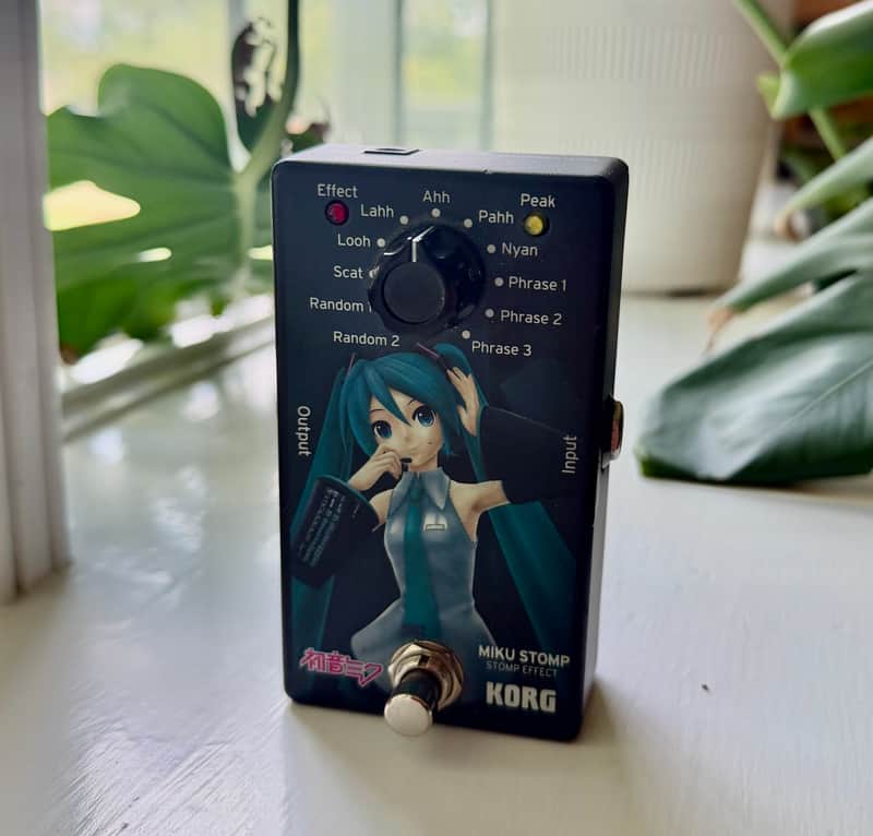 Korg Miku Stomp 2010s - Graphic image 1