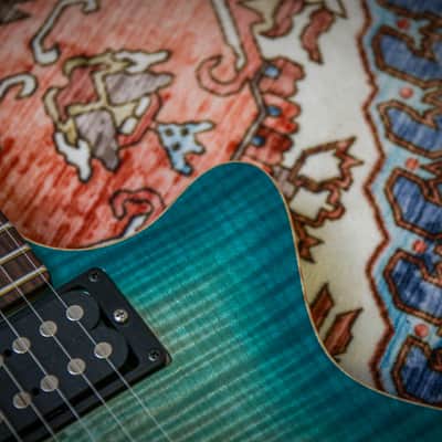 TOM ANDERSON USA Carved Top Bobcat "Bora Bora Burst + Rosewood" (2020) image 9